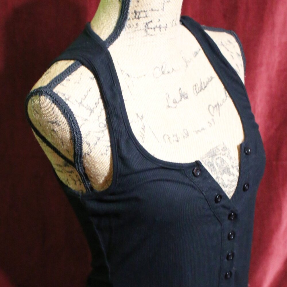 Unknown Little Black Top